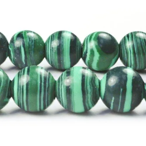 8mm Synthetic Malachite Round with 2.5mm Hole (Aprox 26)