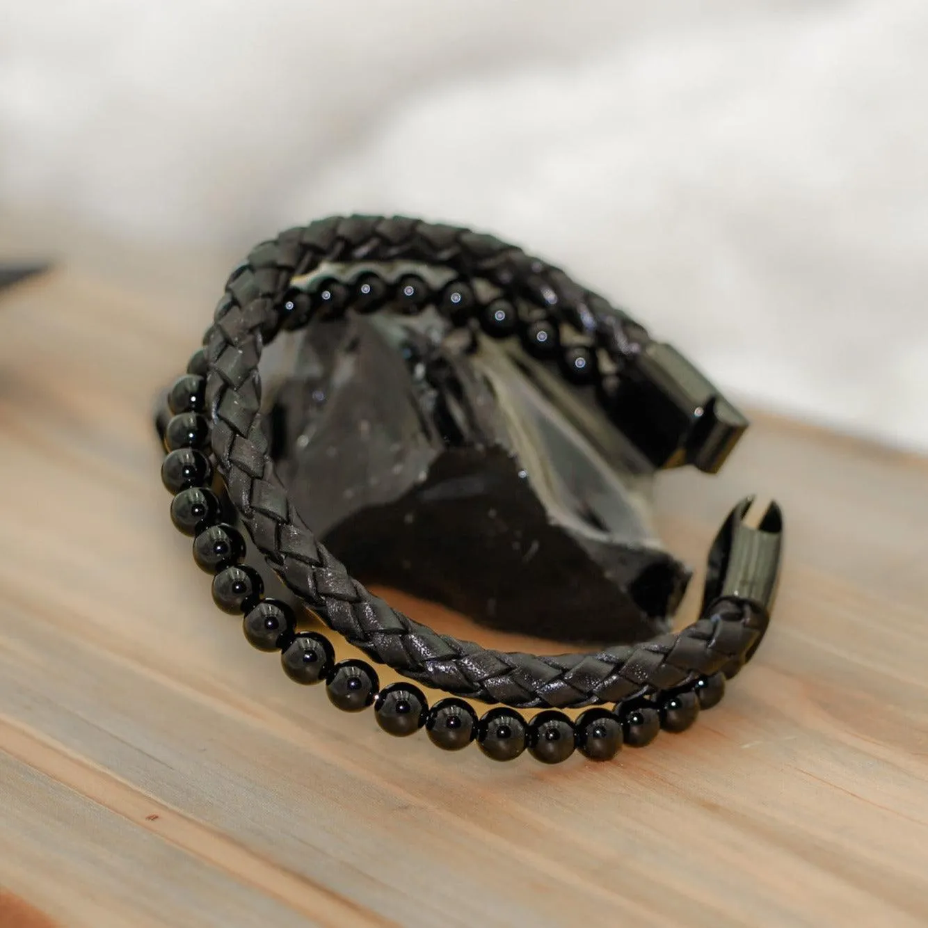 Black Agate Leather Bracelet – Balance and Protection for Everyday Wear