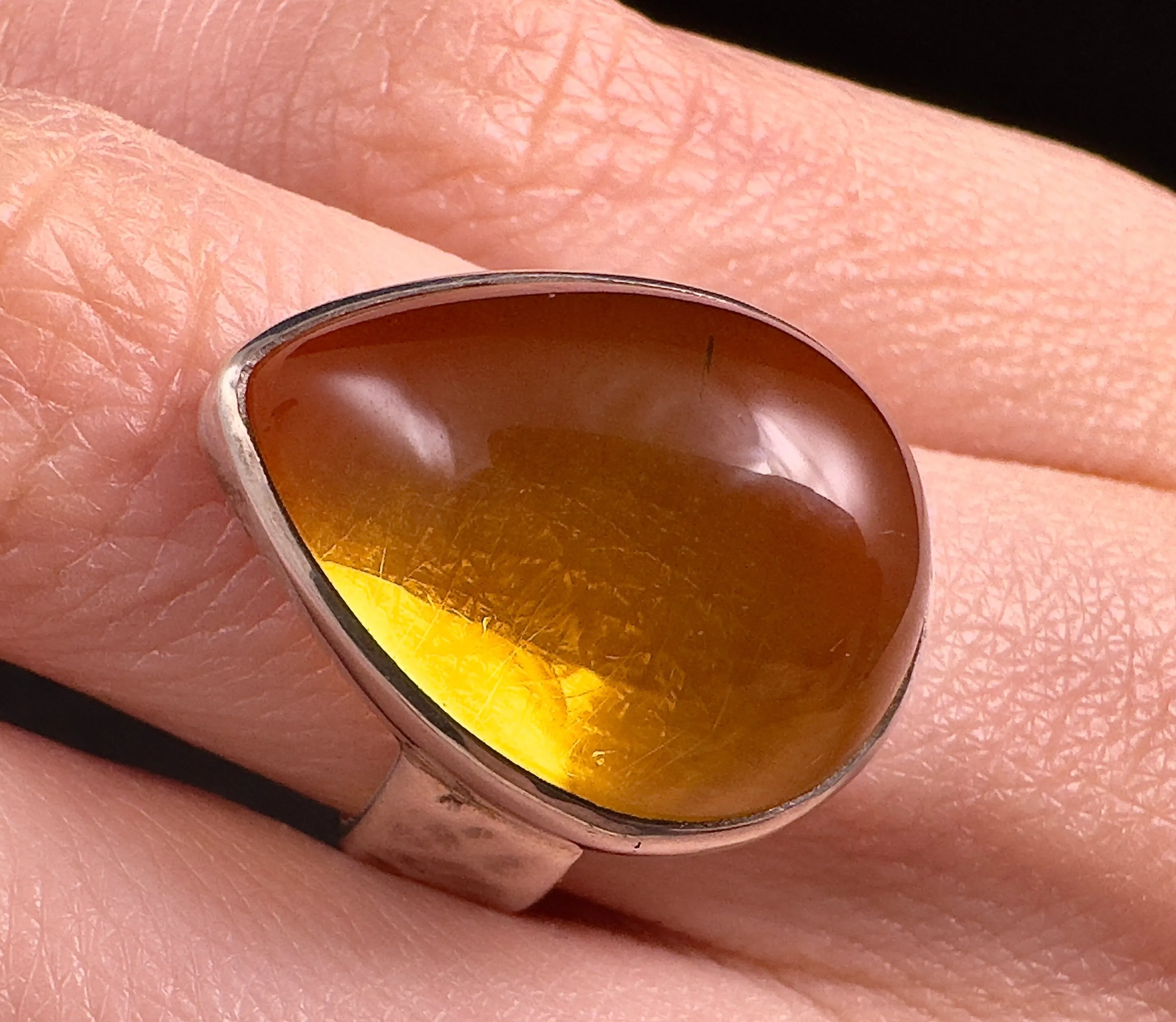 Natural AMBER Ring - SIZE 5.25 - Genuine Sterling Silver Ring with a Polished AMBER Center Stone, 53758