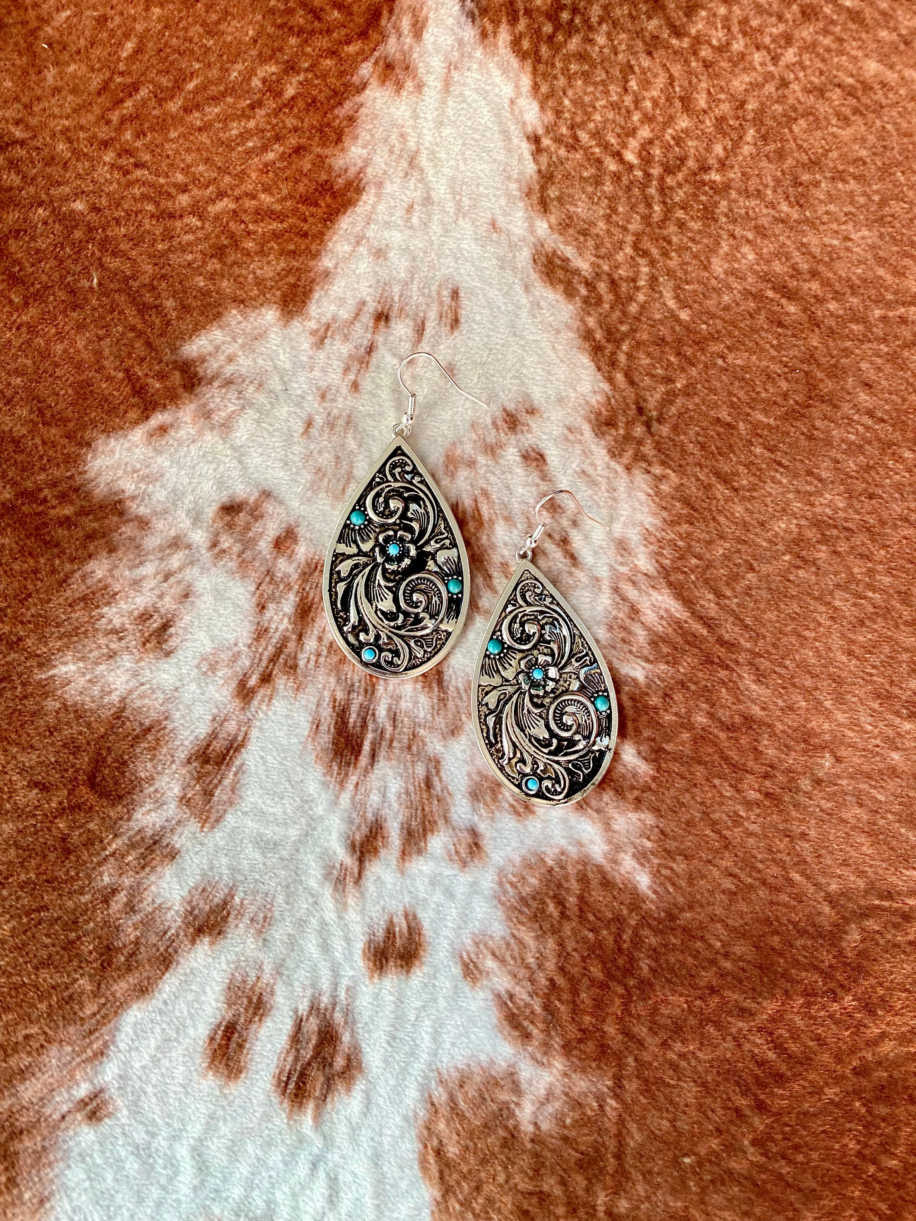 Patterned Teardrop Casting Earrings