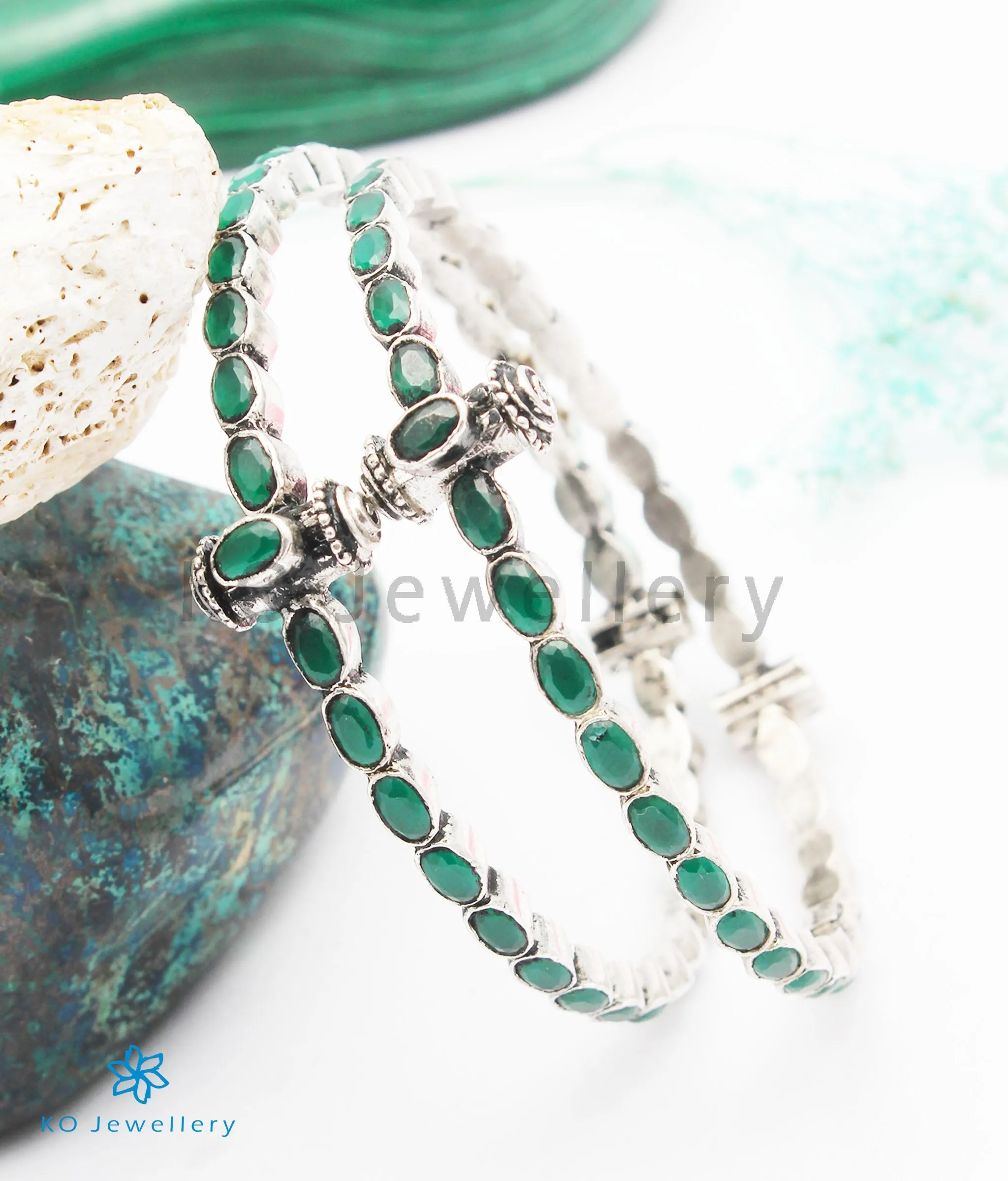 The Parna Silver Kemp Bracelet (Green/Oxidised/Size 2.2/2.4/2.6)